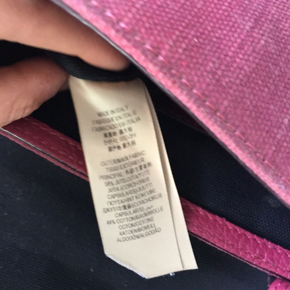 Authentic Burberry belt bag or crossbody - Picture 5 of 8